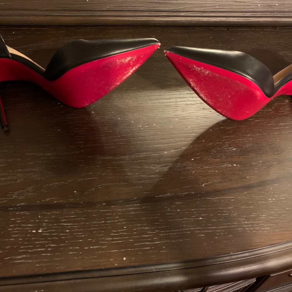 Heels - Picture 3 of 3